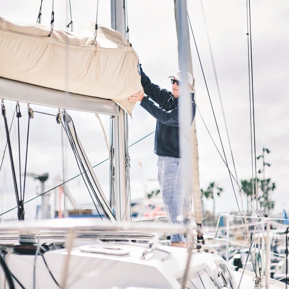 Saudade Sailing Club: Navega desde la Marina de València